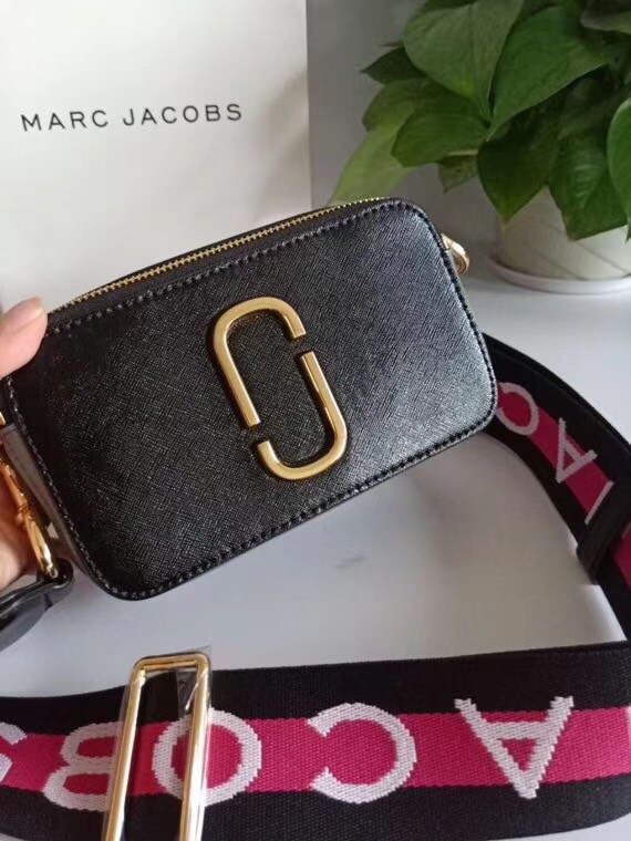 MARC JACOBS Snapshot Saffiano leather cross-body bag 23780