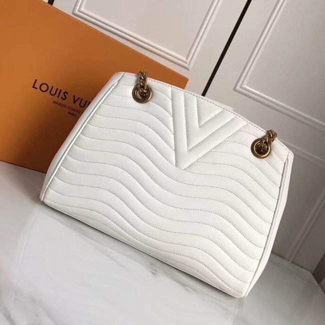 LOUIS VUITTON NEW WAVE CHAIN TOTE M51978 white