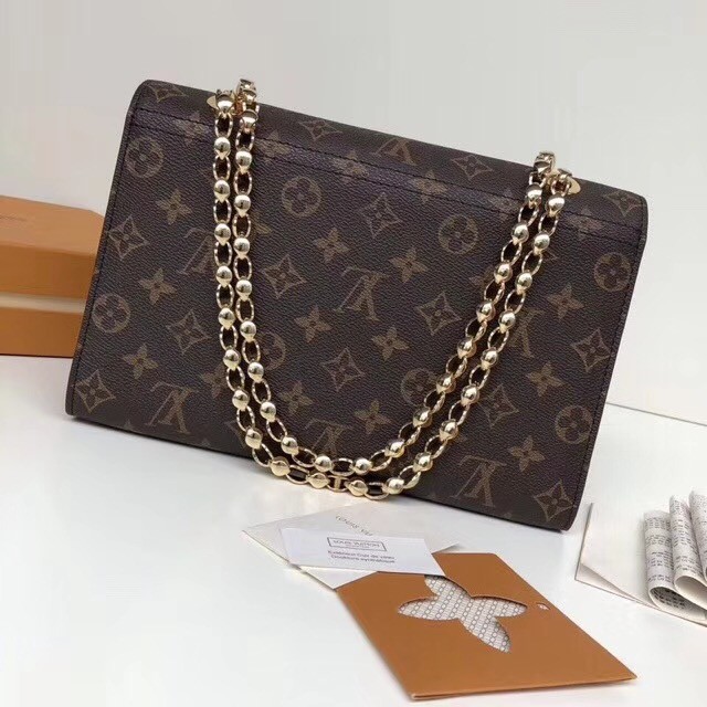 Louis vuitton original monogram canvas VICTOIRE M43731 pink