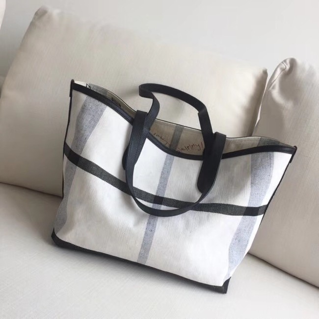 BurBerry Tote Shopping bags BU5549 white