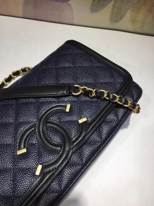 CHANEL Clutch with Chain A85533 black