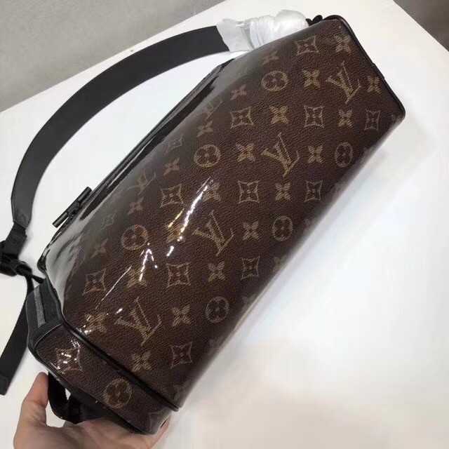 Louis vuitton original CAMERA BAG M43884 brown