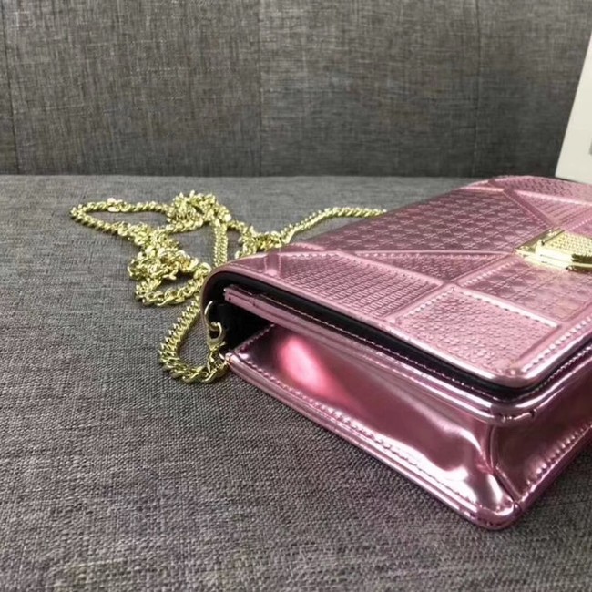 DIORAMA WALLET ON CHAIN CLUTCH METALLIC CALFSKIN WITH MICRO-CANNAGE MOTIF S0328 pink