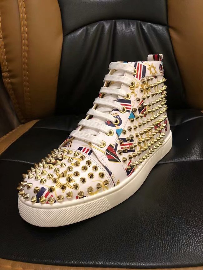 CHRISTIAN LOUBOUTIN Lou Spikes Orlato studded sneakers CL1015