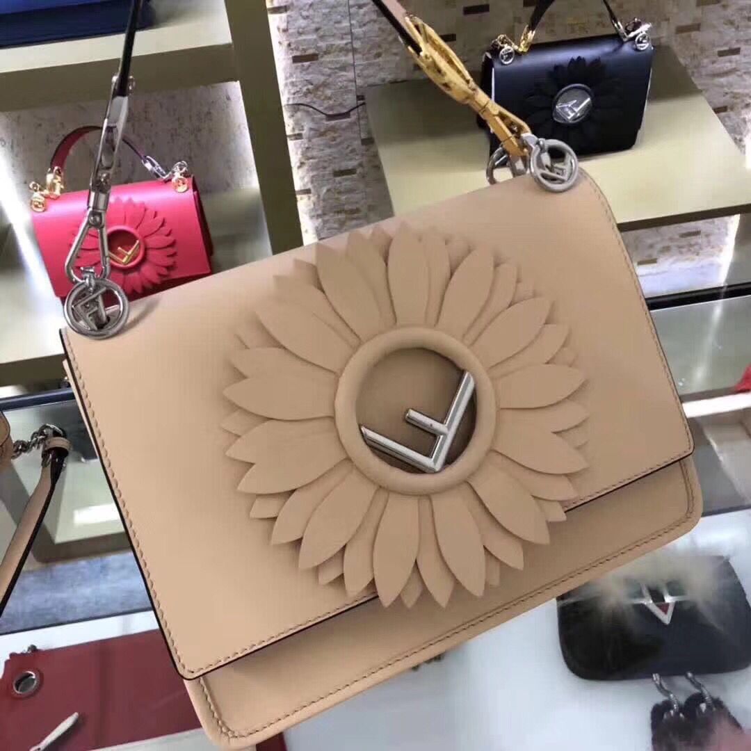 FENDI Kan I Leather Shoulder Bag B9288 Apricot