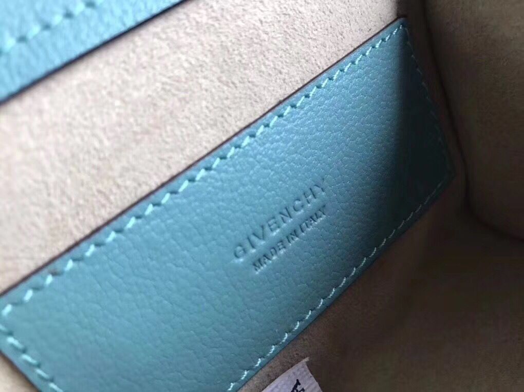 Givenchy 2018 GV3 Nano Belt Bag G89546 Green