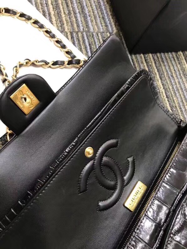 Chanel Classic Handbag Original Alligator & Gold-Tone Metal A01112 black