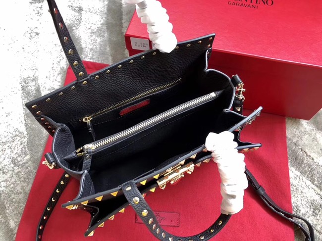 VALENTINO Candy Rockstud quilted leather shoulder bag 0650 black