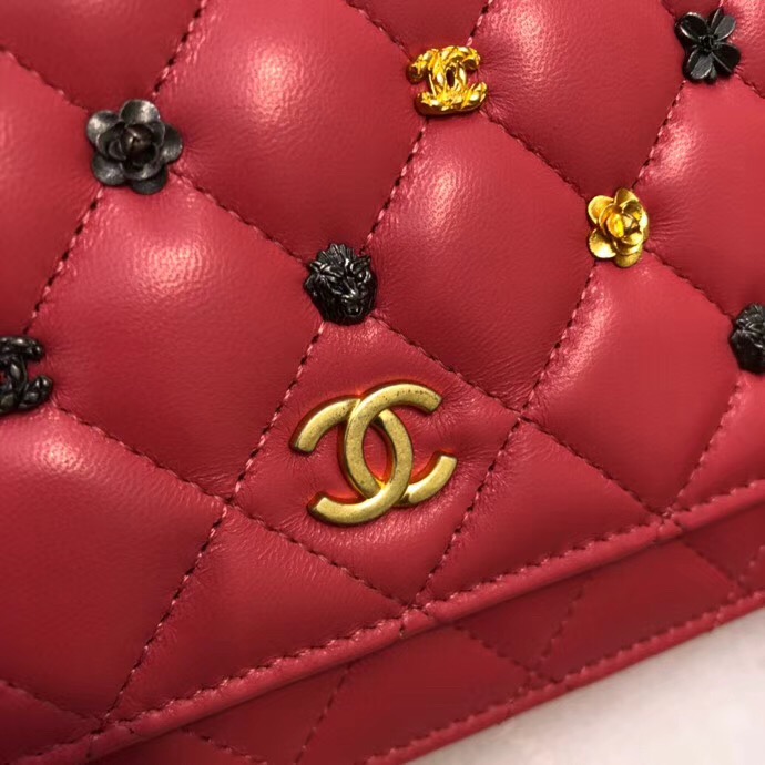 Chanel Wallet on Chain Lambskin & Gold-Tone Metal A81618 Red