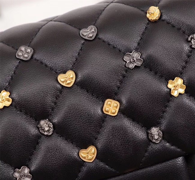 Chanel Classic Sheepskin Leather cross-body bag A1116 black Gold-Tone Metal