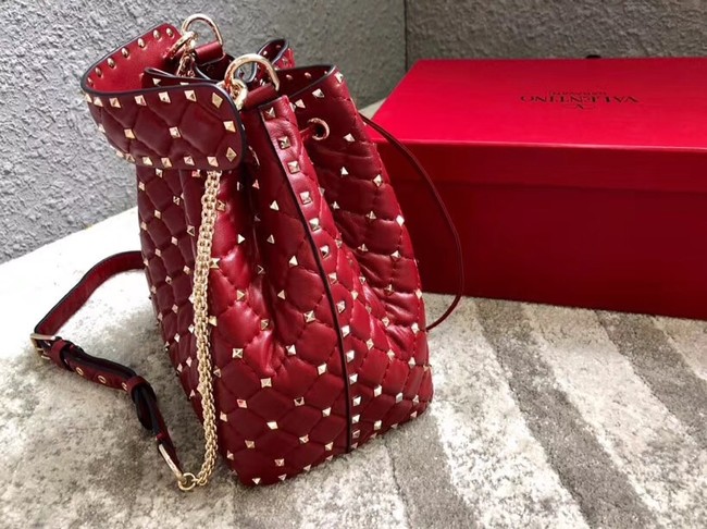 VALENTINO Rockstud leather bucket bag 0059L red