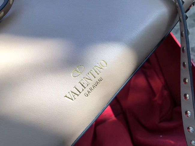 VALENTINO Candy Rockstud quilted leather shoulder bag 0650L pink