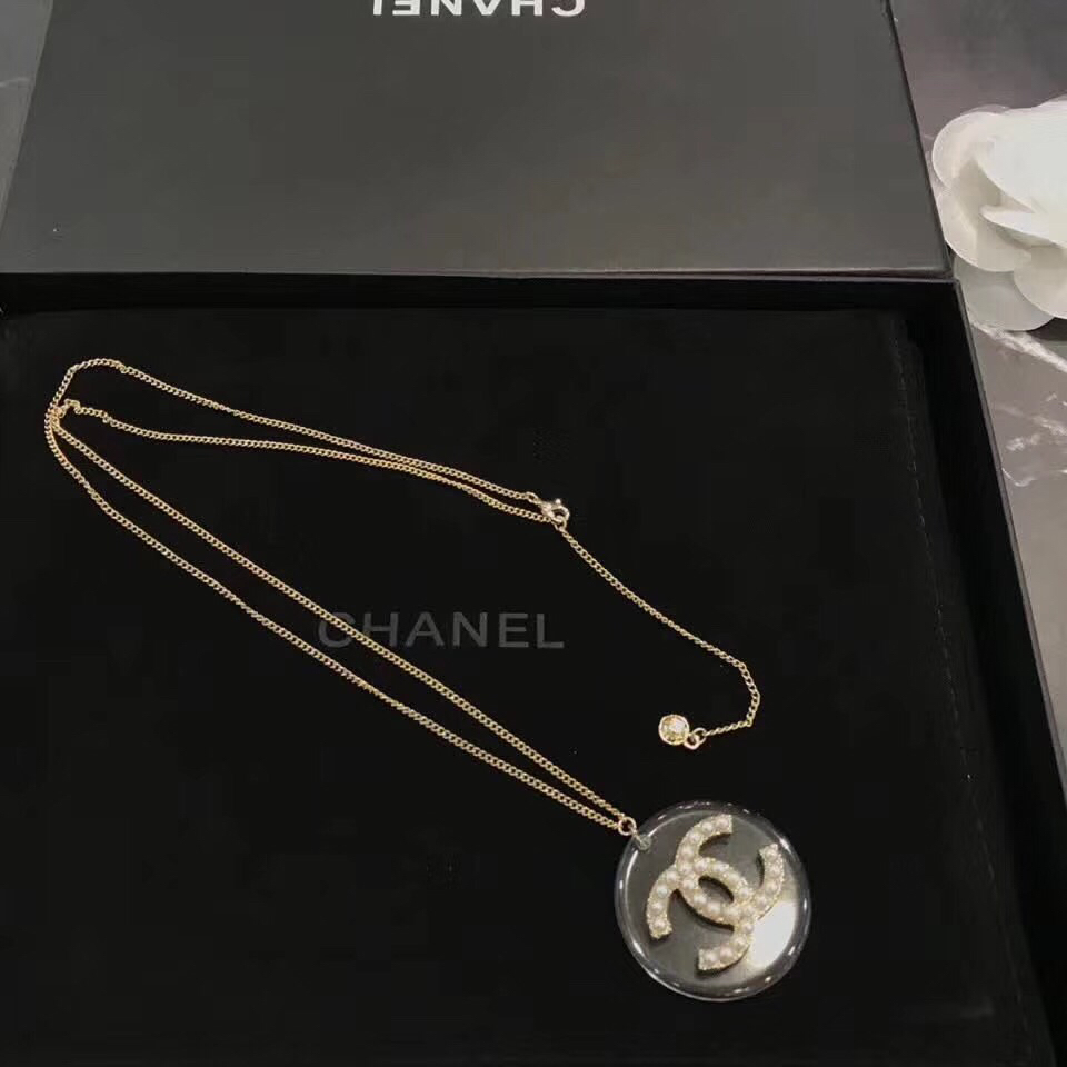 Chanel Necklace 18127