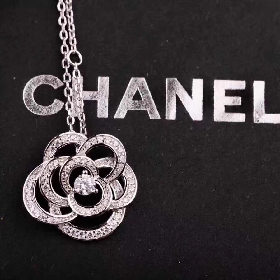 Chanel Necklace 18133