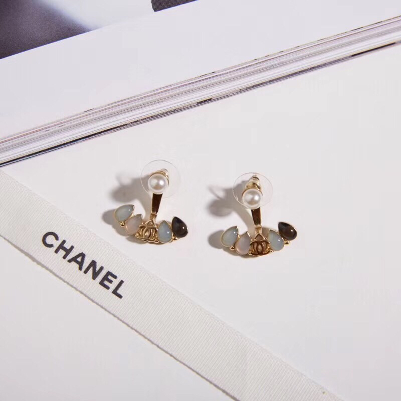 Chanel Earrings 18143