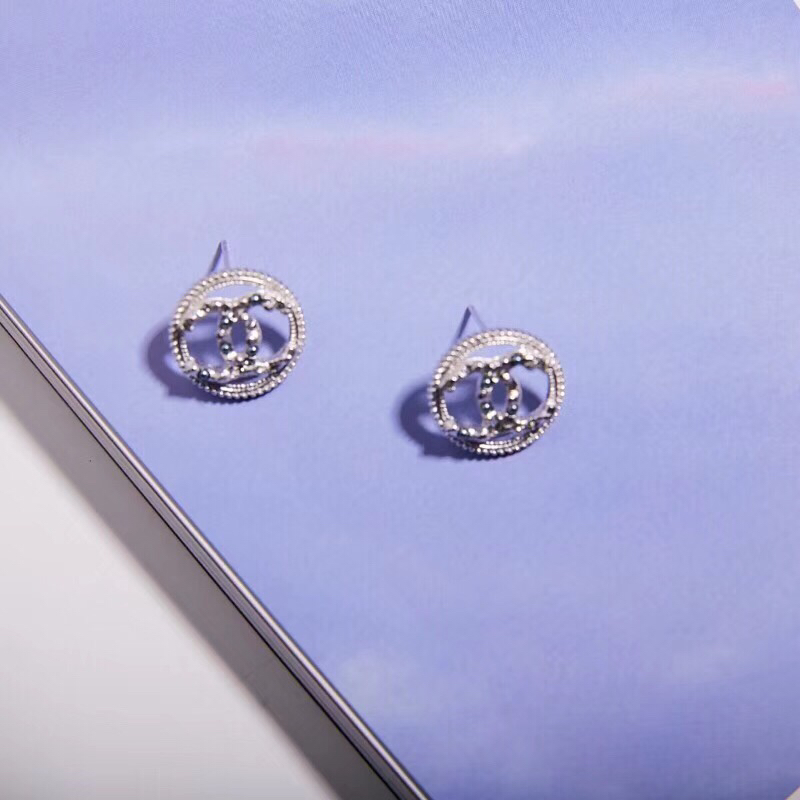 Chanel Earrings 18149