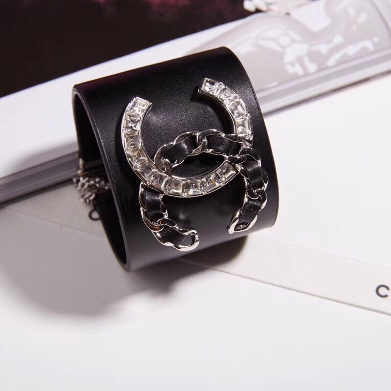 Chanel Bracelet 18214
