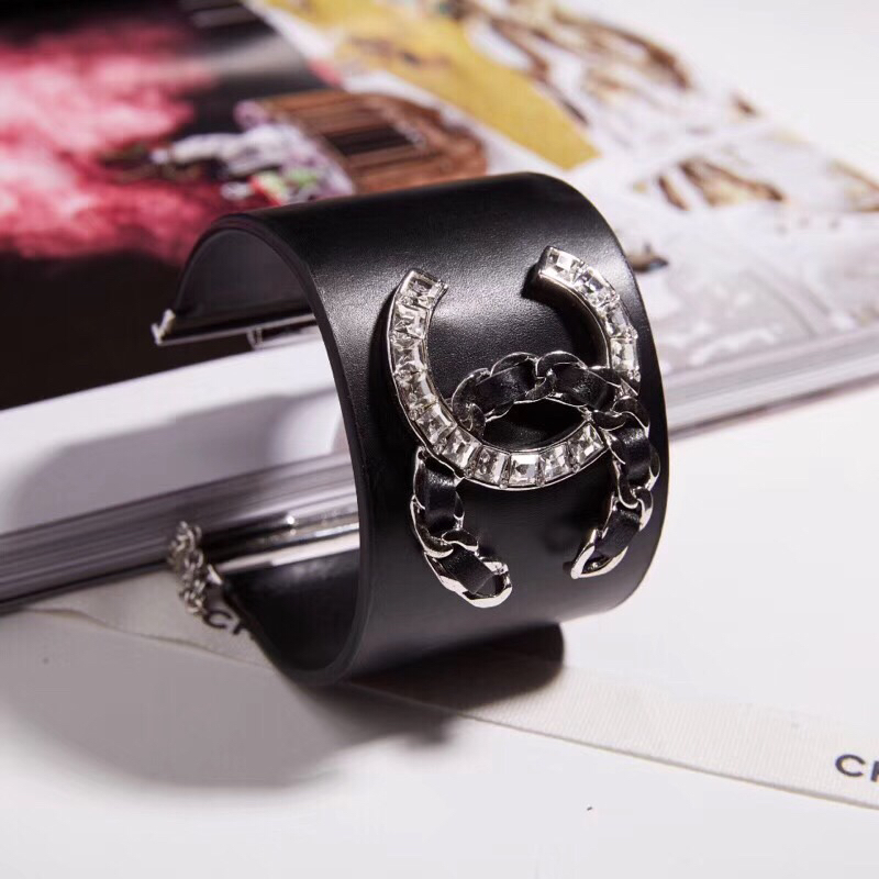 Chanel Bracelet 18214