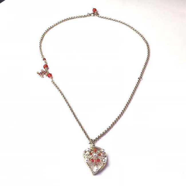 Chanel Necklace 18226