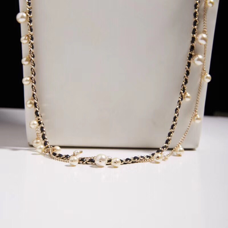 Chanel Necklace 18227