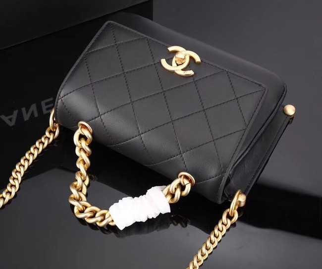 Chanel flap bag Calfskin & Gold-Tone Metal A57552 black