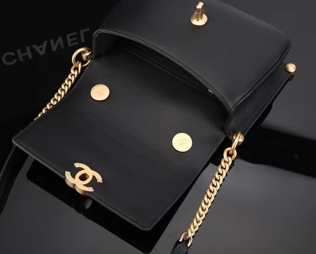 Chanel flap bag Calfskin & Gold-Tone Metal A57552 black