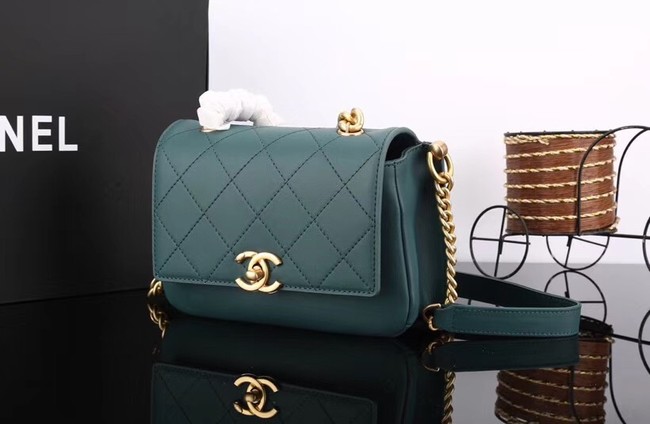 Chanel flap bag Calfskin & Gold-Tone Metal A57552 green