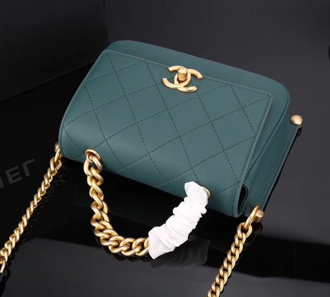 Chanel flap bag Calfskin & Gold-Tone Metal A57552 green