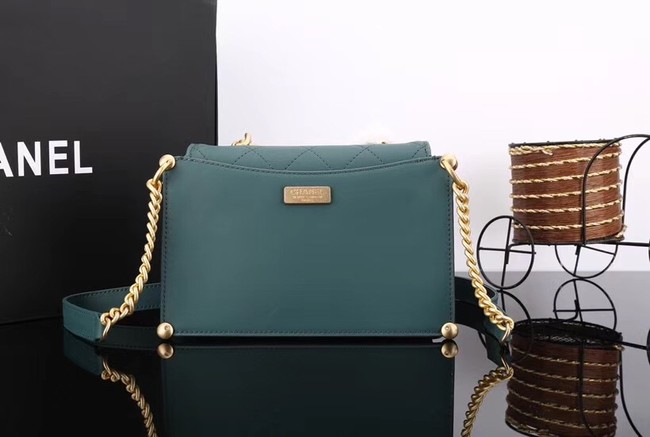 Chanel flap bag Calfskin & Gold-Tone Metal A57552 green