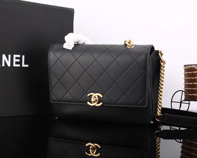 Chanel flap bag Calfskin & Gold-Tone Metal A57553 black