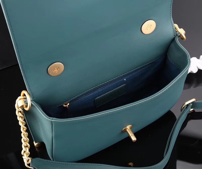 Chanel flap bag Calfskin & Gold-Tone Metal A57553 green