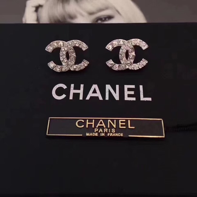 Chanel Earrings 18259