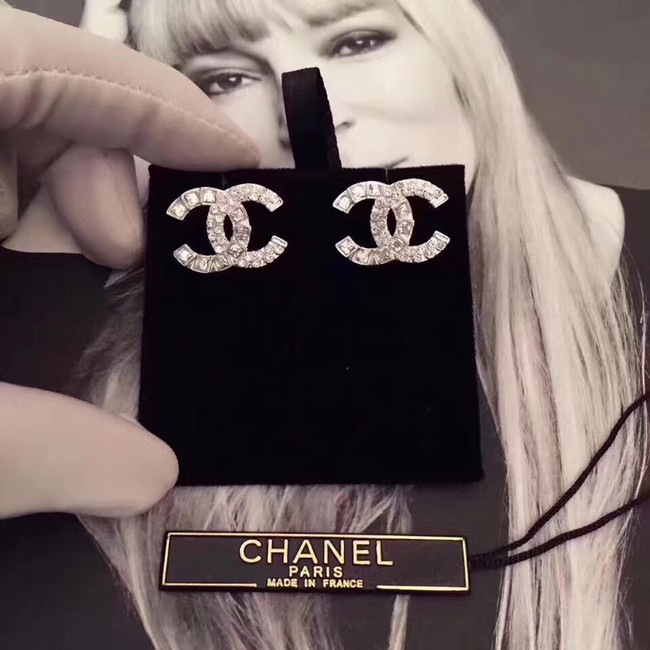 Chanel Earrings 18259