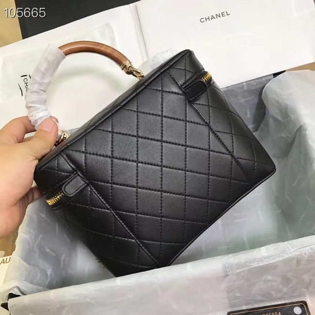 Chanel vanity case A57343 black