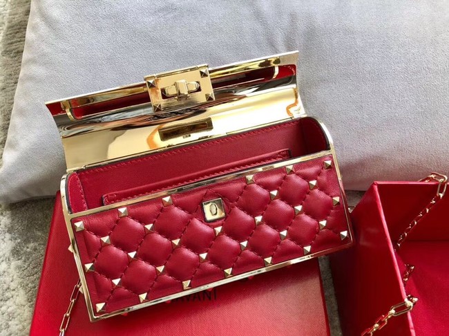 VALENTINO Rockstud quilted leather cross-body bag 0702 red