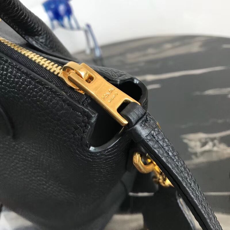 Prada Calf leather bag 1BA157 black