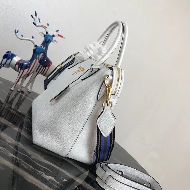 Prada Calf leather bag 1BA157 white