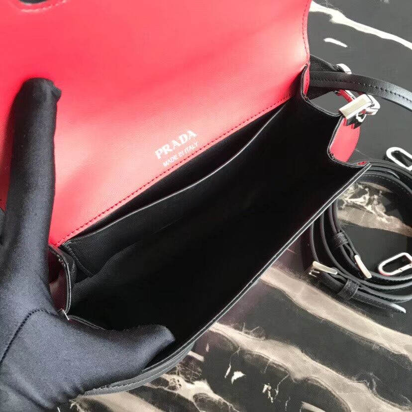Prada Sidonie leather shoulder bag 1BD168 red