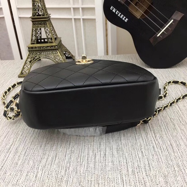 Chanel camera case Metallic Goatskin & Gold-Tone Metal 8040A black