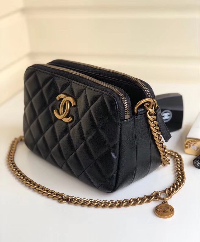 Chanel classic clutch with chain A94105 black