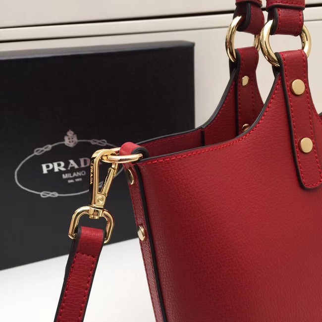 Prada Calf leather bag 2209 red