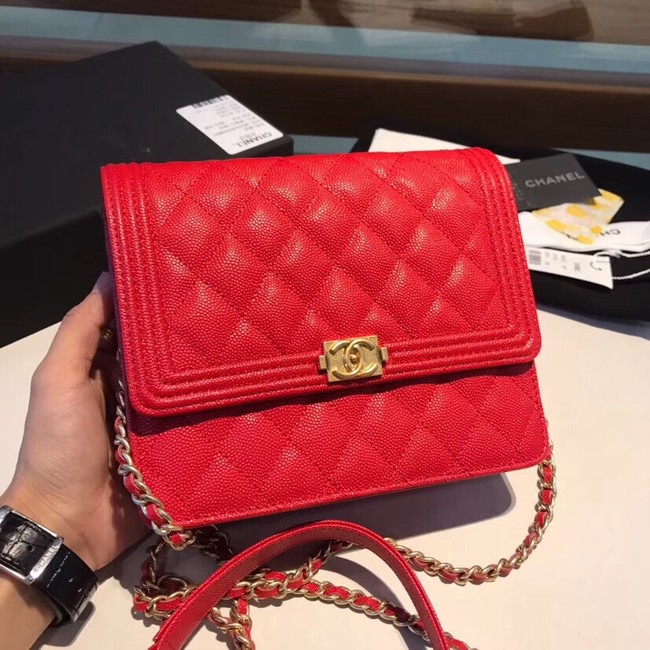 Boy chanel clutch with chain A84433 red
