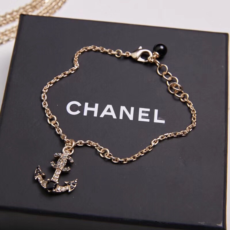 Chanel Bracelet 18310