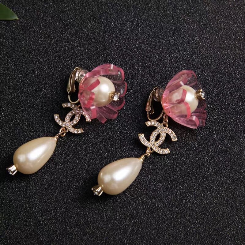 Chanel Earrings 18357