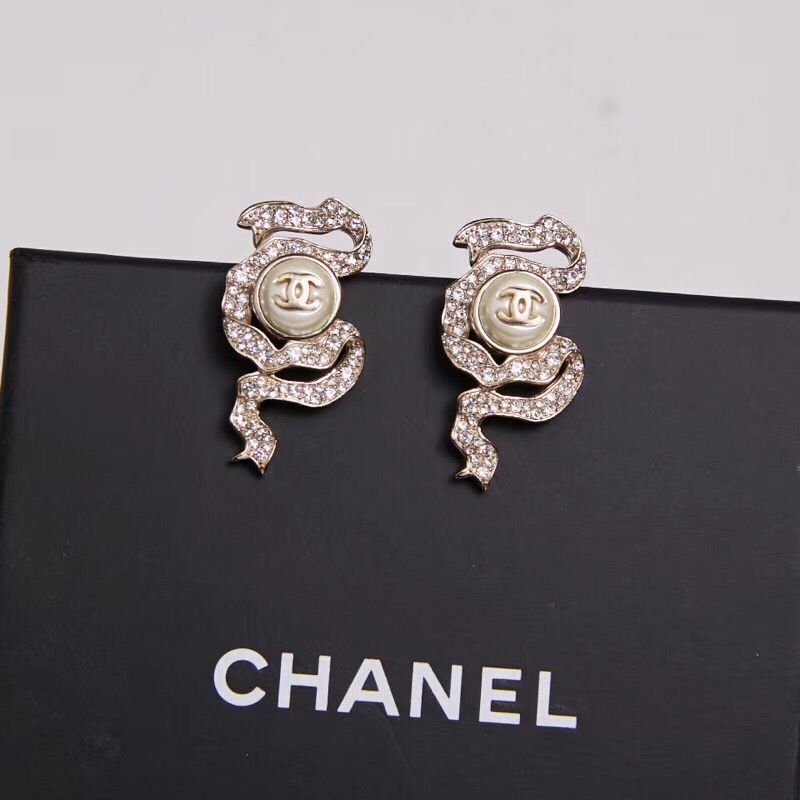 Chanel Earrings 18361
