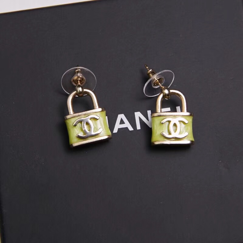 Chanel Earrings 18363