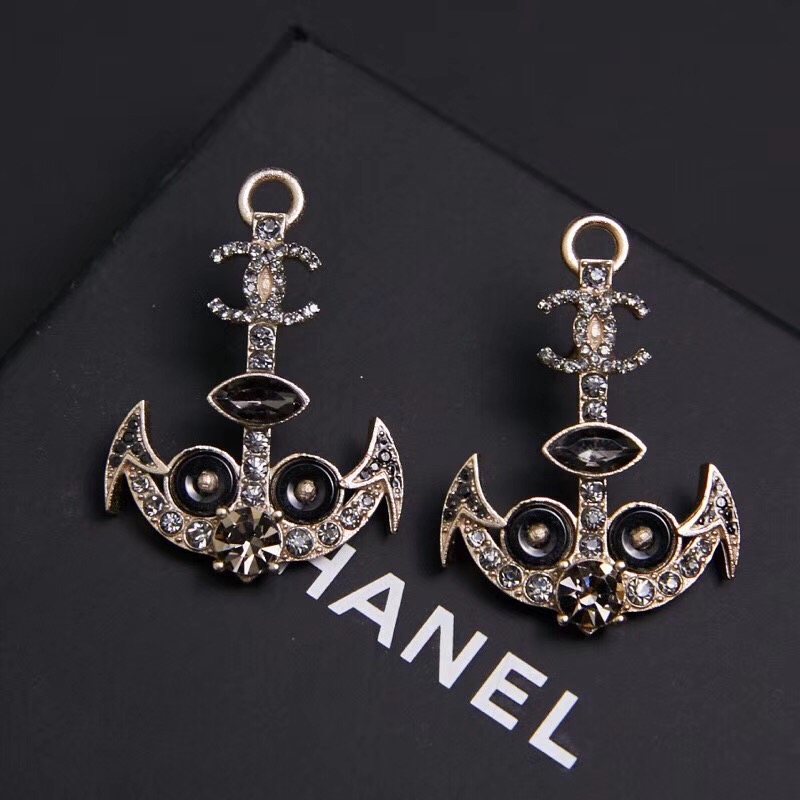 Chanel Earrings 18372