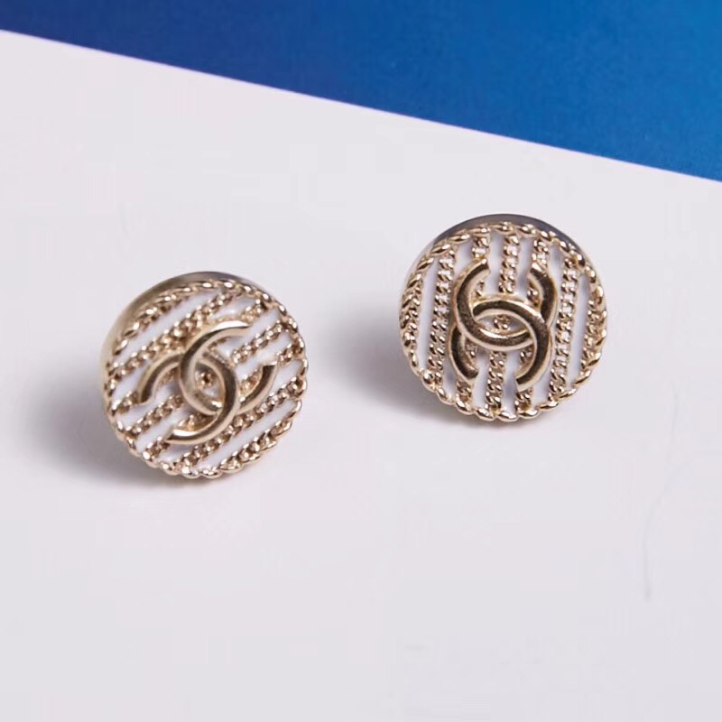 Chanel Earrings 18376