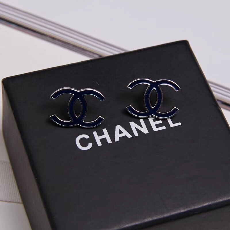Chanel Earrings 18377