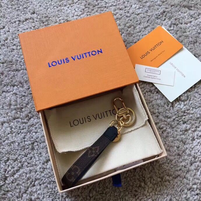 Louis Vuitton Keychain LV122624